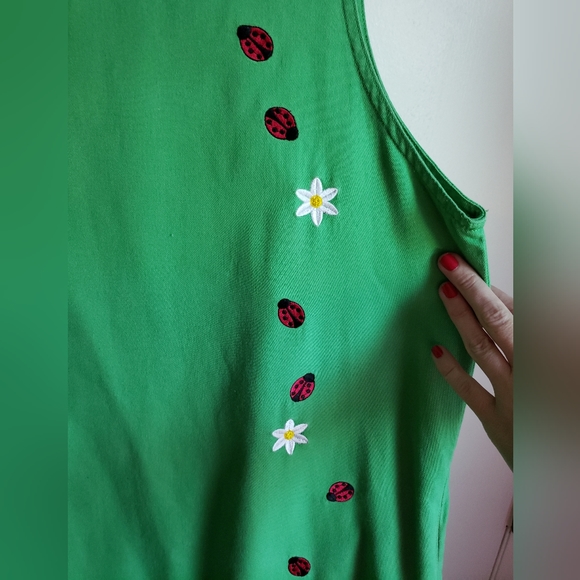 Lovely ladybug & daisy summer dress - Picture 3 of 14